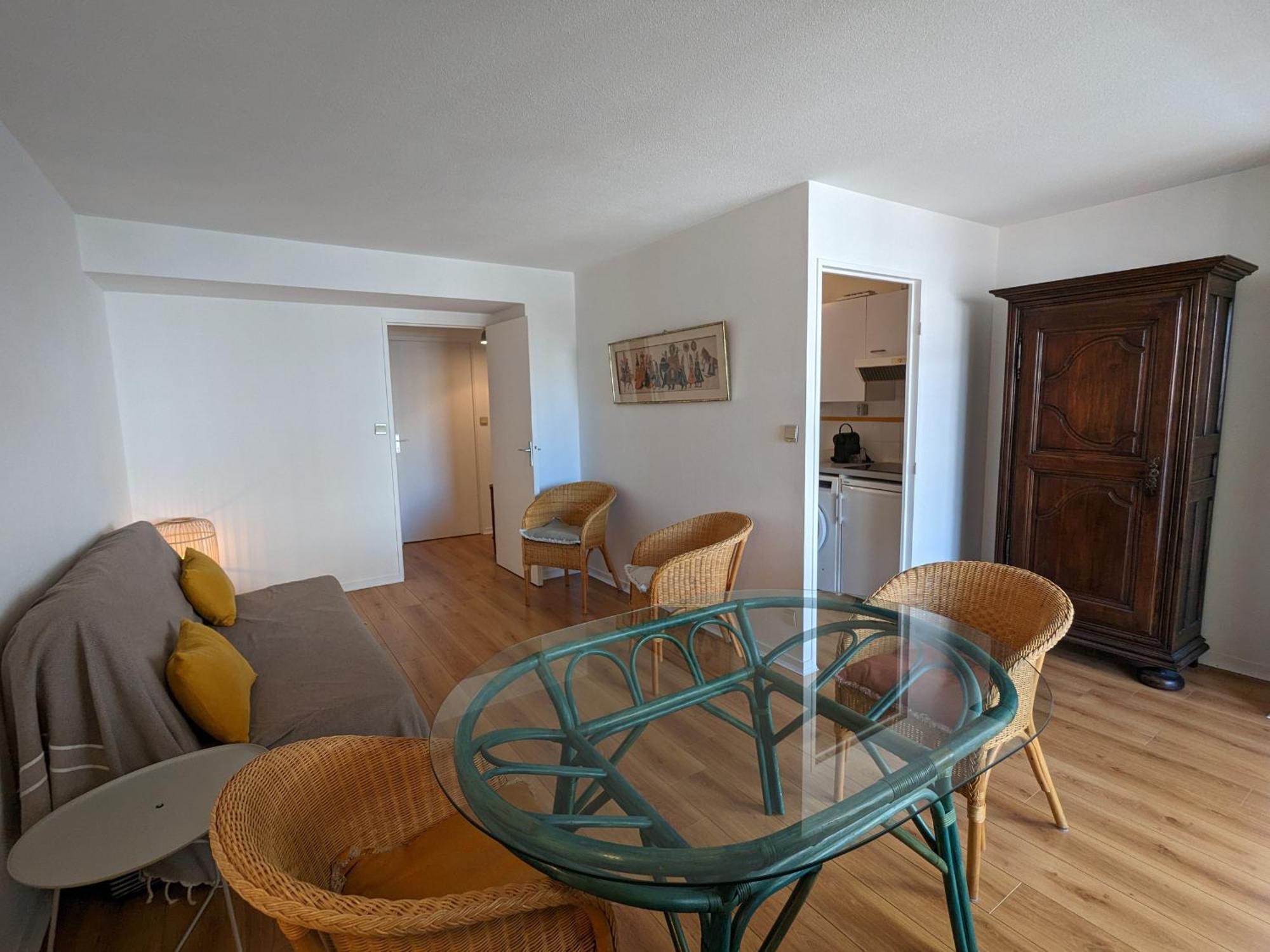 Arcachon Centre: Beau T2 53M² Avec Terrasse, Parking, Ascenseur, Proche Plage Et Commerces - Fr-1-420-93 Exterior foto