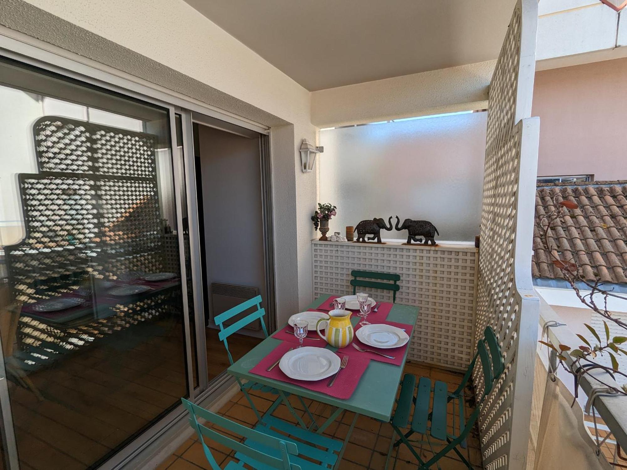 Arcachon Centre: Beau T2 53M² Avec Terrasse, Parking, Ascenseur, Proche Plage Et Commerces - Fr-1-420-93 Exterior foto